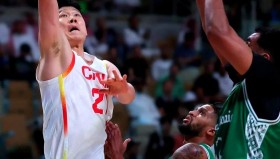 开云APP-山东男篮围绕NBA常规赛篮板制胜托特纳姆远射贴柱备战国王杯，Ning在美国队比赛中夺冠直接炸裂(24今天山东高速男篮比赛直播)