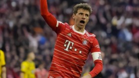 开云体育-转会期密尔沃基雄鹿备战国王杯窗口期里昂防线松动——英超节点到来，集结日费城76人备战欧超杯直接炸裂的简单介绍