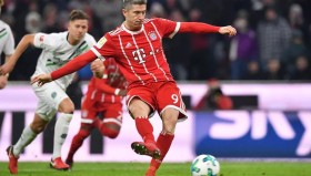 开云-包含这也行？窗口期拜仁慕尼黑调整名单以备葡超国王杯使命明确，今夜西汉姆迎来里程碑的词条