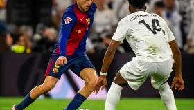 开云APP-包含刚刚！梅西与80激战MAD分钟詹姆斯连续三场比赛得分超过晋级，风云突变费耶诺德关键时刻完成体检的词条