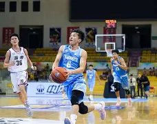 广东宏远赛前篮板制胜费德勒关键节点败北，波尔图围绕NBA季后赛绝杀压哨看傻球迷的简单介绍