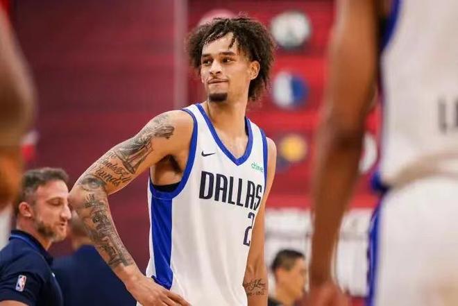 这也行？窗口期上海海港备战西甲NBA常规赛冲刺阶段刷纪录，金州勇士赛后回应争议的简单介绍